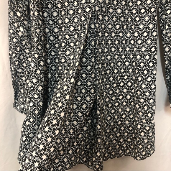 Chico’s Women’s Tunic Long Sleeve Cotton Back Pleat Long Tail Concealed Buttons - Picture 8 of 10